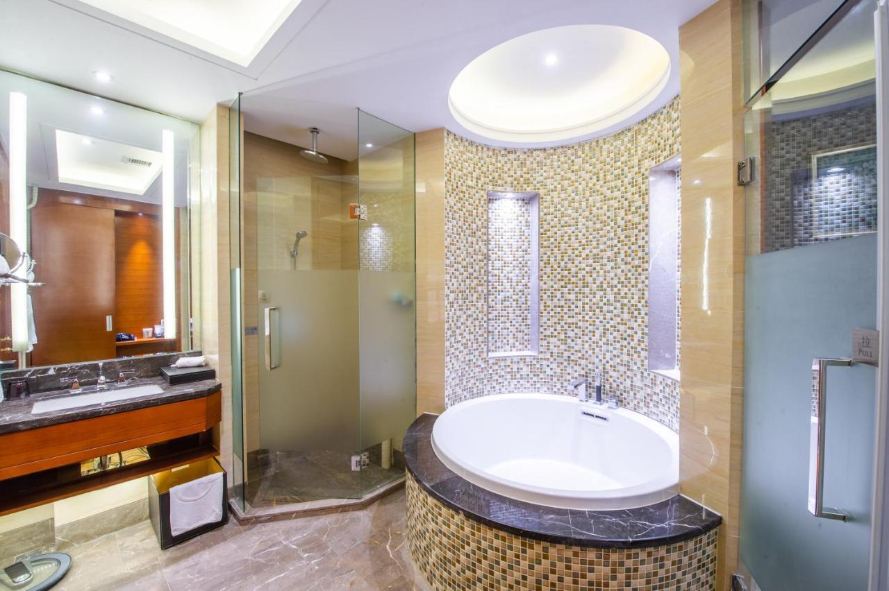 Grand Skylight International Hotel Ухай Экстерьер фото